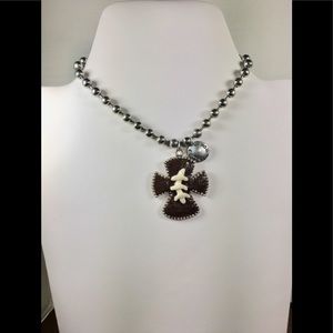 Necklace chunky silver burgundy